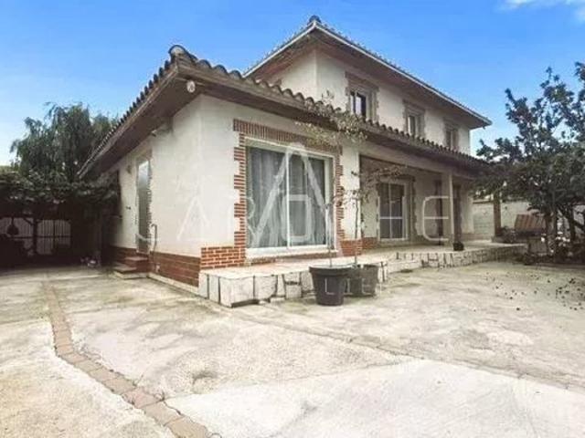 Maison vente à Céret, Elne