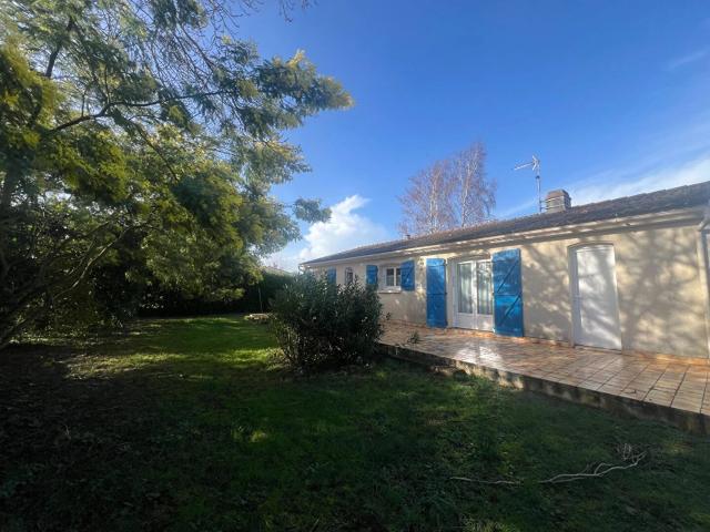 Maison vente à La Bretinière, Saint-Hilaire-la-Forêt