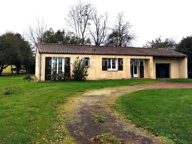 Maison vente à Saintes, Varzay