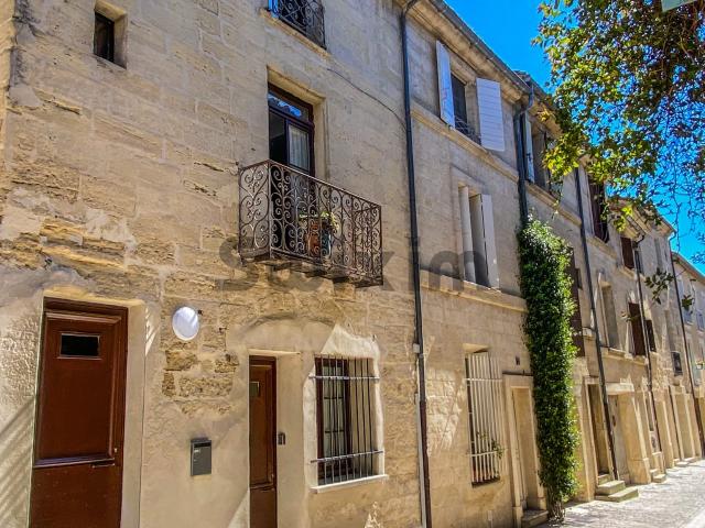 Maison vente à Nîmes, Uzès