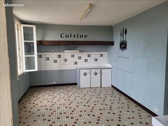 Maison vente à Chinon, Trogues