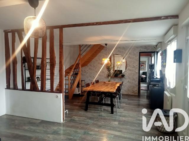 Maison vente à Amiens, Cerisy