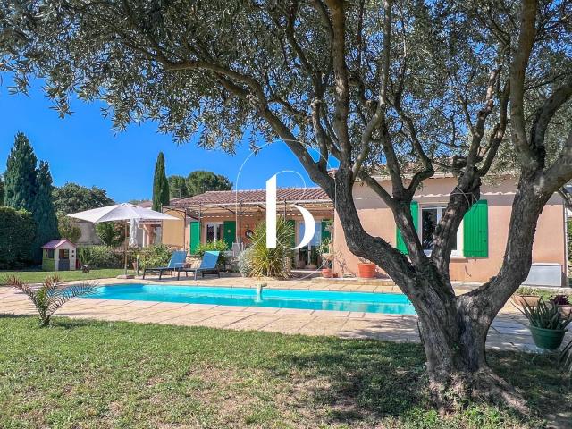 Maison vente à Nîmes, Goudargues