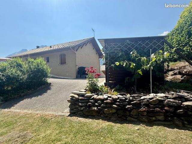 Maison vente à Albertville, Ugine