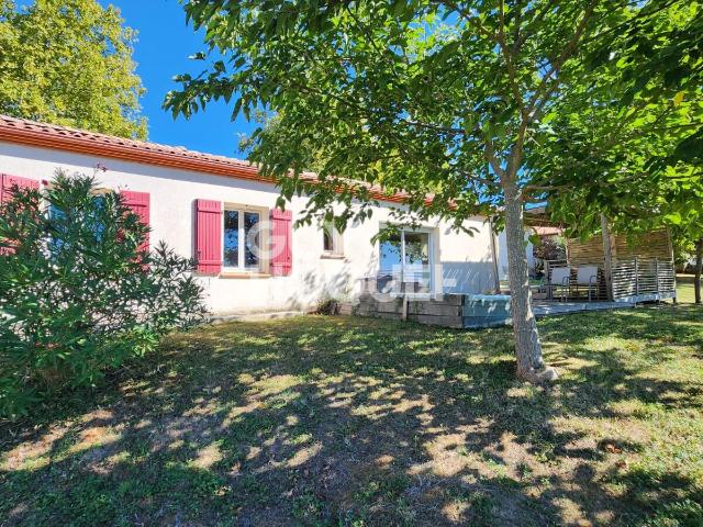 Maison vente à La Ville, Laplume