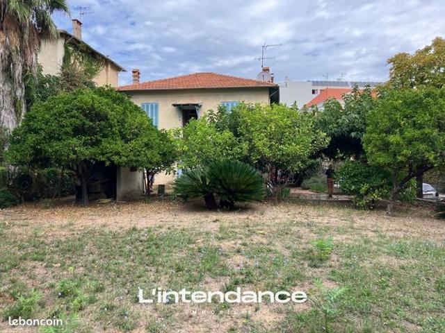 Maison vente à Arrondissement de Toulon, Hyères