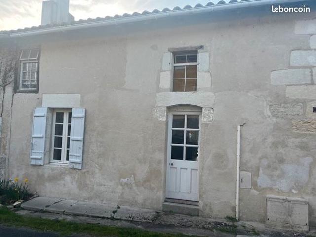 Maison vente à Poitiers, Bonnes