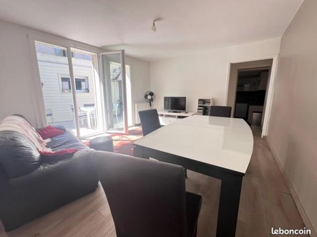 Maison vente à Versailles, Les Clayes-sous-bois