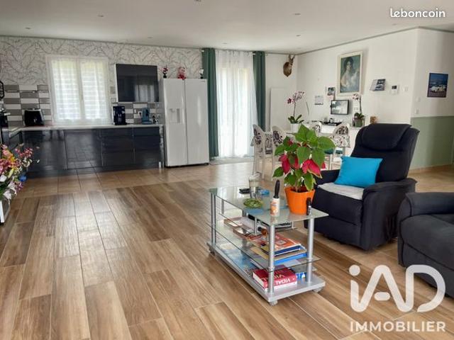 Maison vente à Sens, Armeau