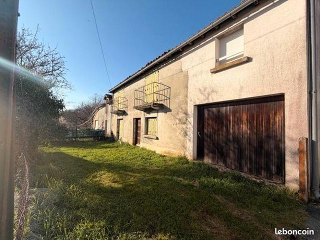 Maison vente à Fontenay-le-Comte, Mervent
