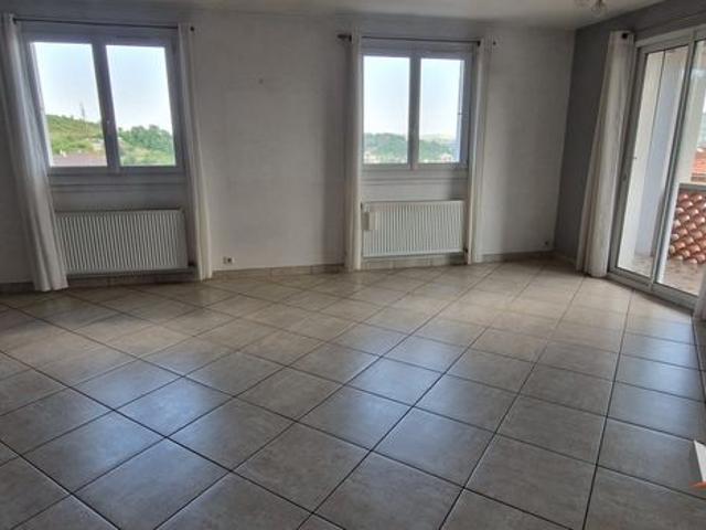 Maison vente à Saint-Étienne, Genilac
