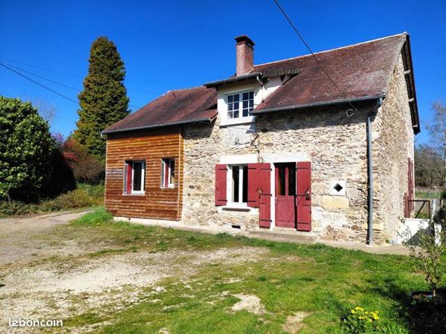Maison vente à Nontron, Saint-saud-lacoussière