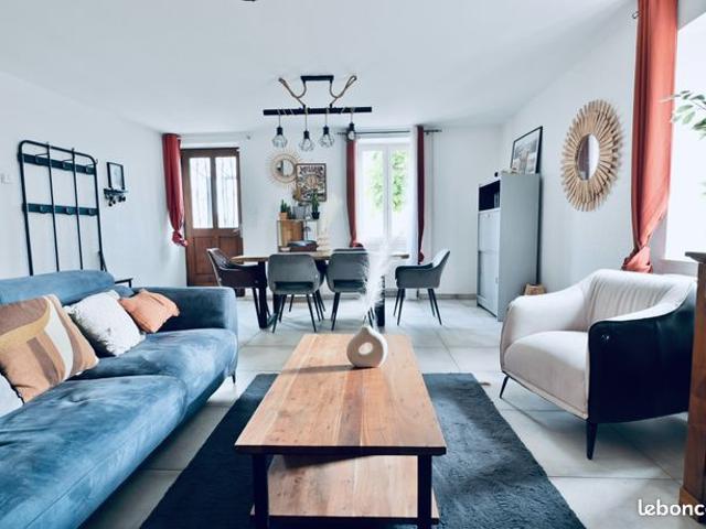Maison vente à Riom, Sardon