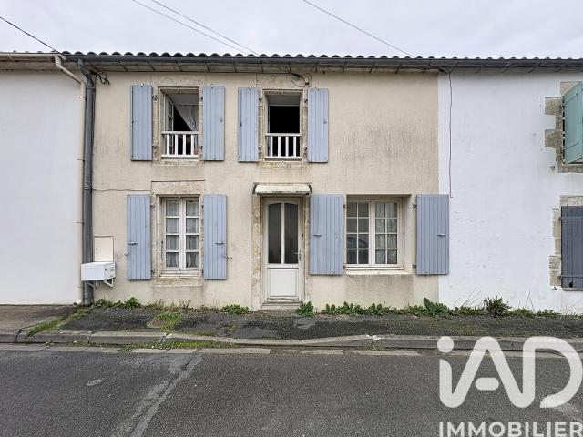 Maison vente à Le Peu Relève, Charron