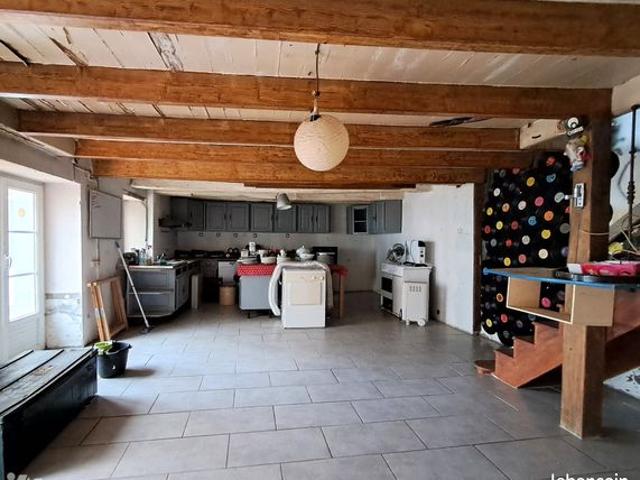 Maison vente à Saint-Jean-d'Angély, Fontaine-chalendray