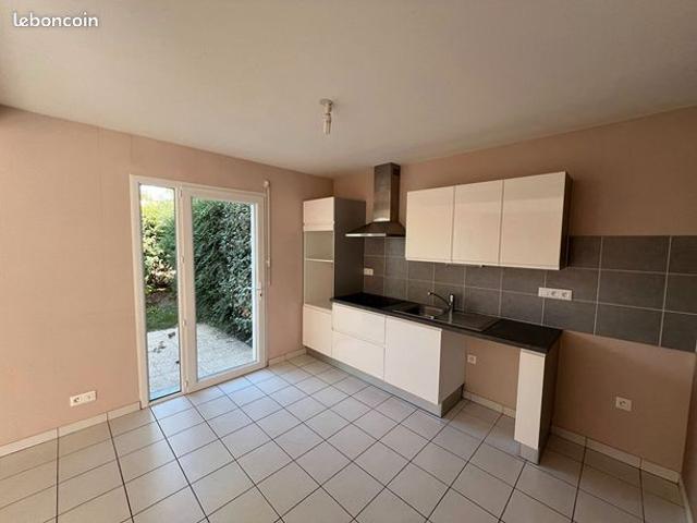 Maison vente à Angers, Mûrs-erigné