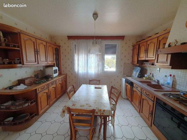 Maison vente à Vitry-le-François, Sapignicourt