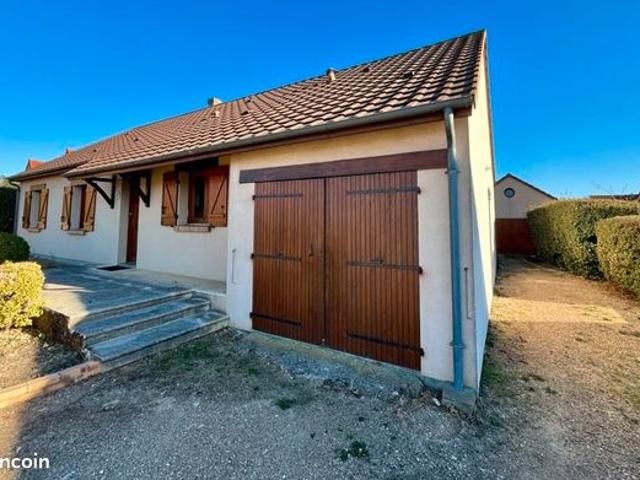 Maison vente à La Chapelle-Saint-Ursin, Cher