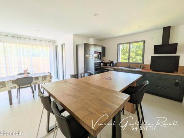 Maison vente à Nantes, Port-saint-père