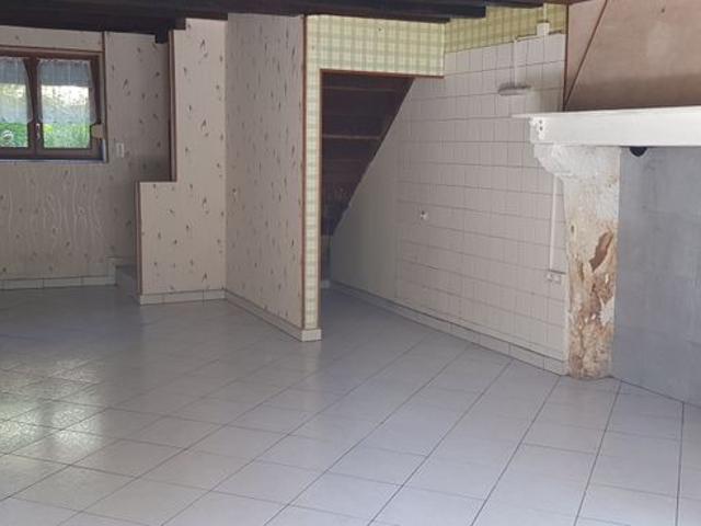 Maison vente à Vouziers, Semuy