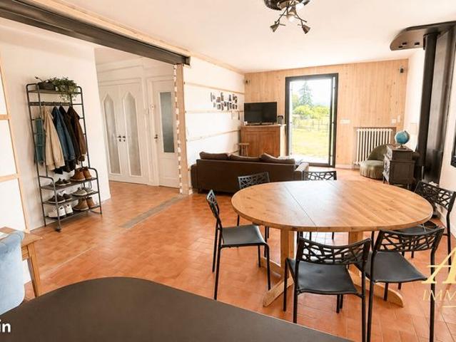 Maison vente à Nontron, Bourdeilles