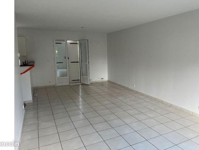 Maison vente à La Flèche, Spay