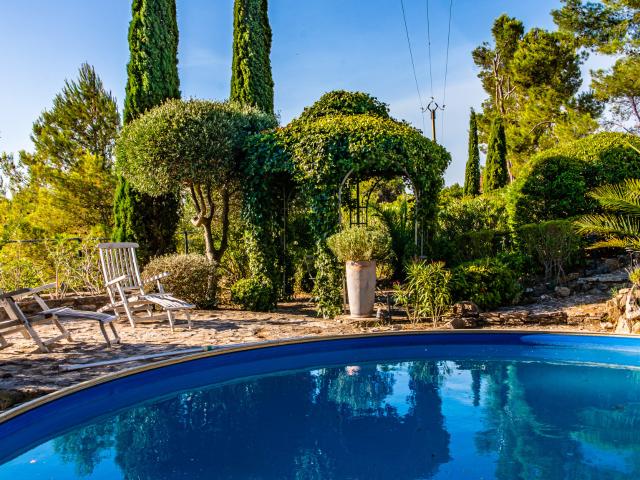 Maison vente à Narbonne, Pouzols-minervois