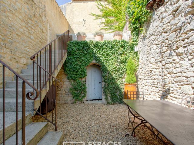 Maison vente à Nîmes, Uzès