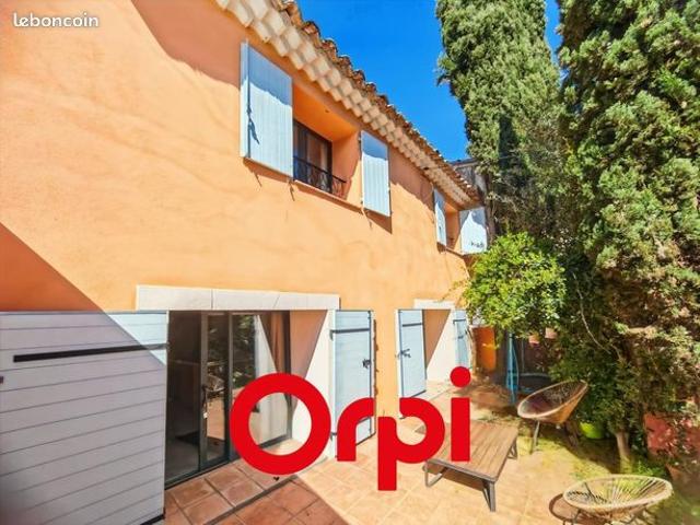 Maison vente à Arrondissement de Toulon, La Cadière-d'azur