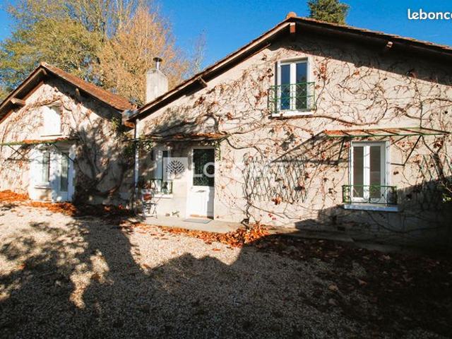 Maison vente à Nontron, Nouvelle-Aquitaine