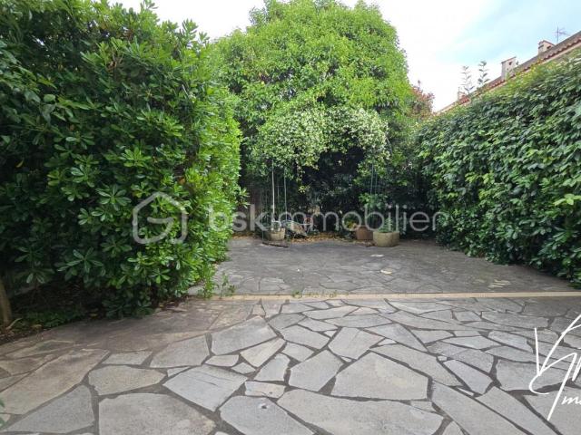 Maison vente à Arrondissement de Toulon, Six-fours-les-plages