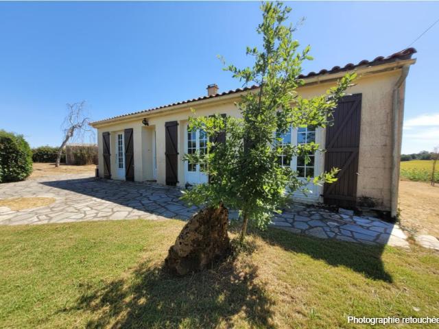 Maison vente à Fontenay-le-Comte, Sainte-pexine