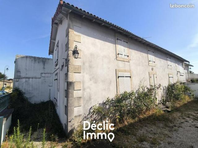 Maison vente à Niort, Saint-gelais