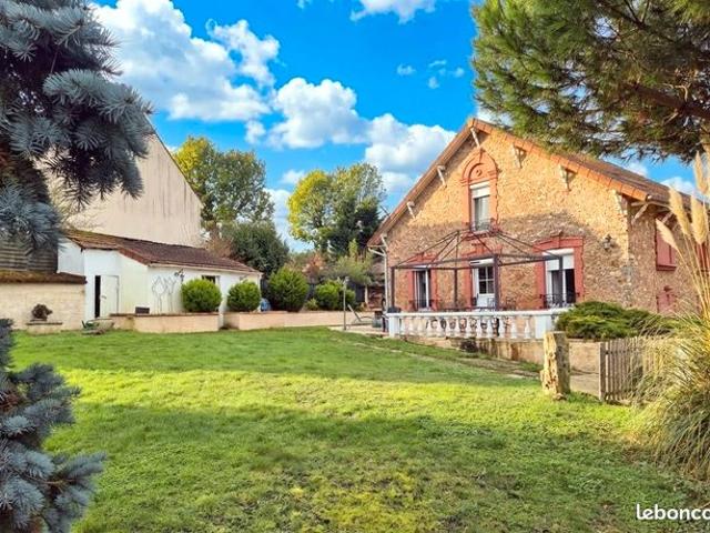 Maison vente à Rambouillet, Elancourt