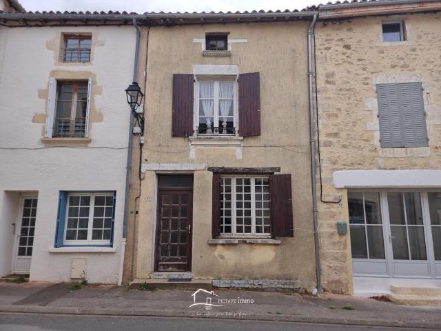 Maison vente à Sauge, Sanxay