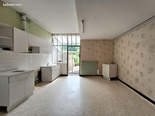 Maison vente à La Mothe-Saint-Héray, Deux-Sèvres