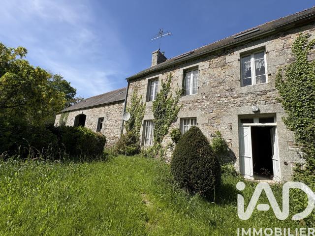 Maison vente à Guingamp, Bretagne