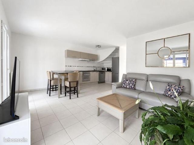 Maison vente à La Rochelle, L'houmeau