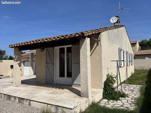 Maison vente à Arles, Mollégès