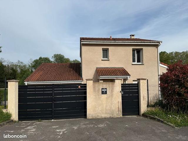 Maison vente à Belley, Villieu-loyes-mollon