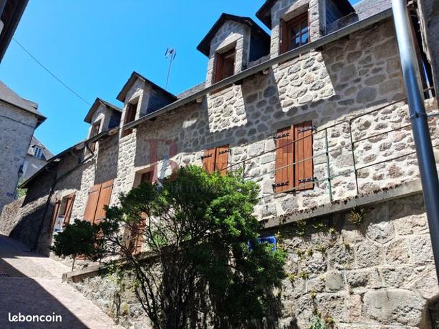 Maison vente à Gourdon, Ussel