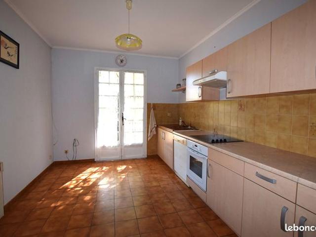 Maison vente à Cabannes, Bouches-du-Rhône