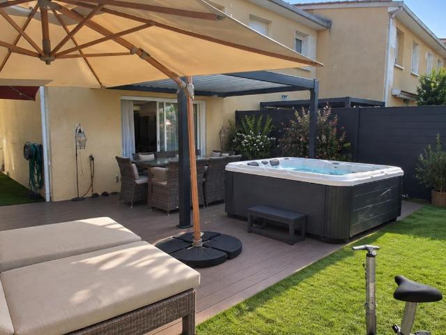 Maison vente à Bourg-en-Bresse, Bourg-en-bresse