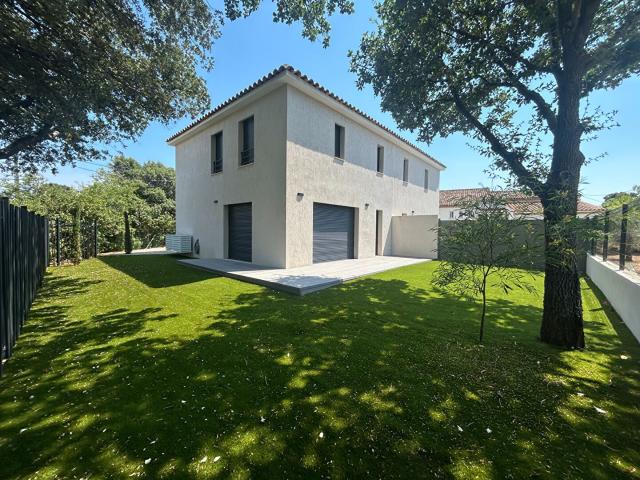 Maison vente à Arrondissement de Toulon, Six-fours-les-plages
