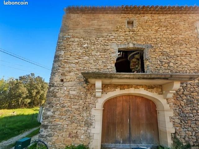 Maison vente à Nîmes, Sabran
