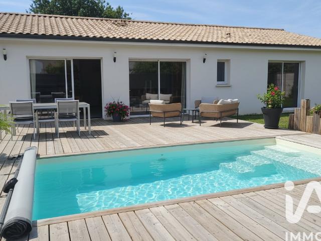 Maison vente à Bordeaux, Léognan