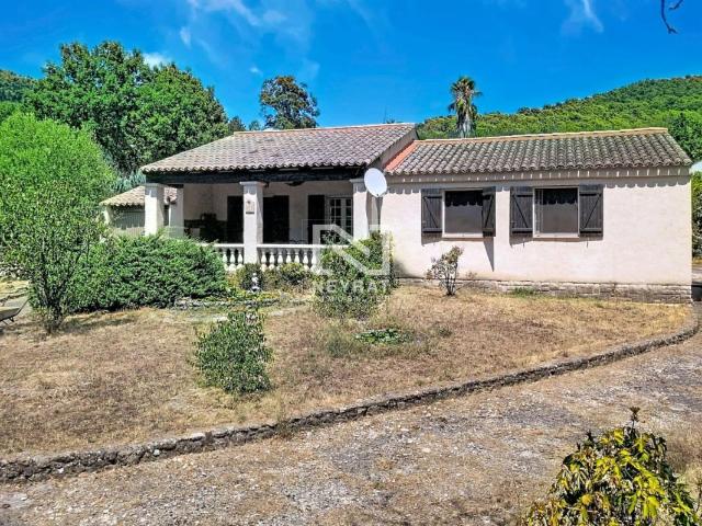 Maison vente à Arrondissement de Draguignan, Tourrettes