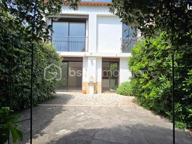 Maison vente à Arrondissement de Toulon, Six-fours-les-plages