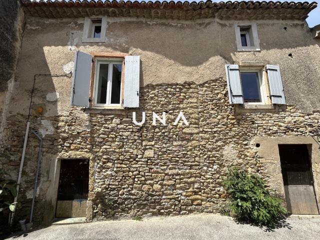 Maison vente à Nîmes, Saint-marcel-de-careiret