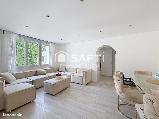 Maison vente à Saint-Germain-en-Laye, Chanteloup-les-vignes